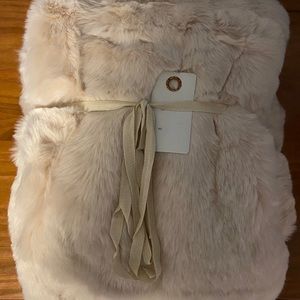 Anthropologie Faux Fur Fireside Throw Blanket